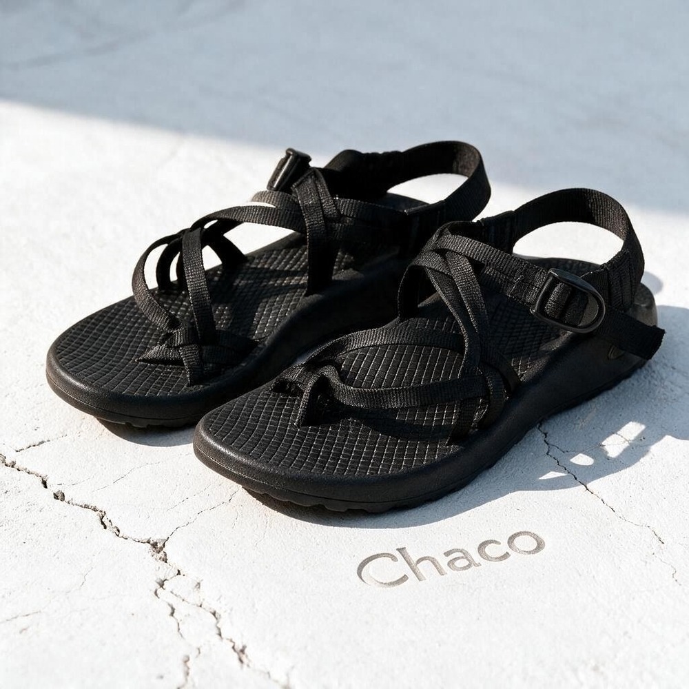 Chaco Z/Cloud 2 Sandals Womens 8 Black Double Strap Toe Loop Athletic Hiking